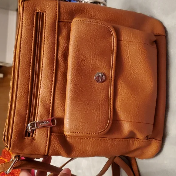 Co-lab Crossbody - Picture 2 of 5